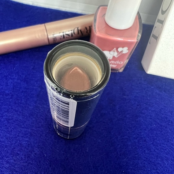 Brand new make up bundle in Ipsy bag. - Picture 10 of 16